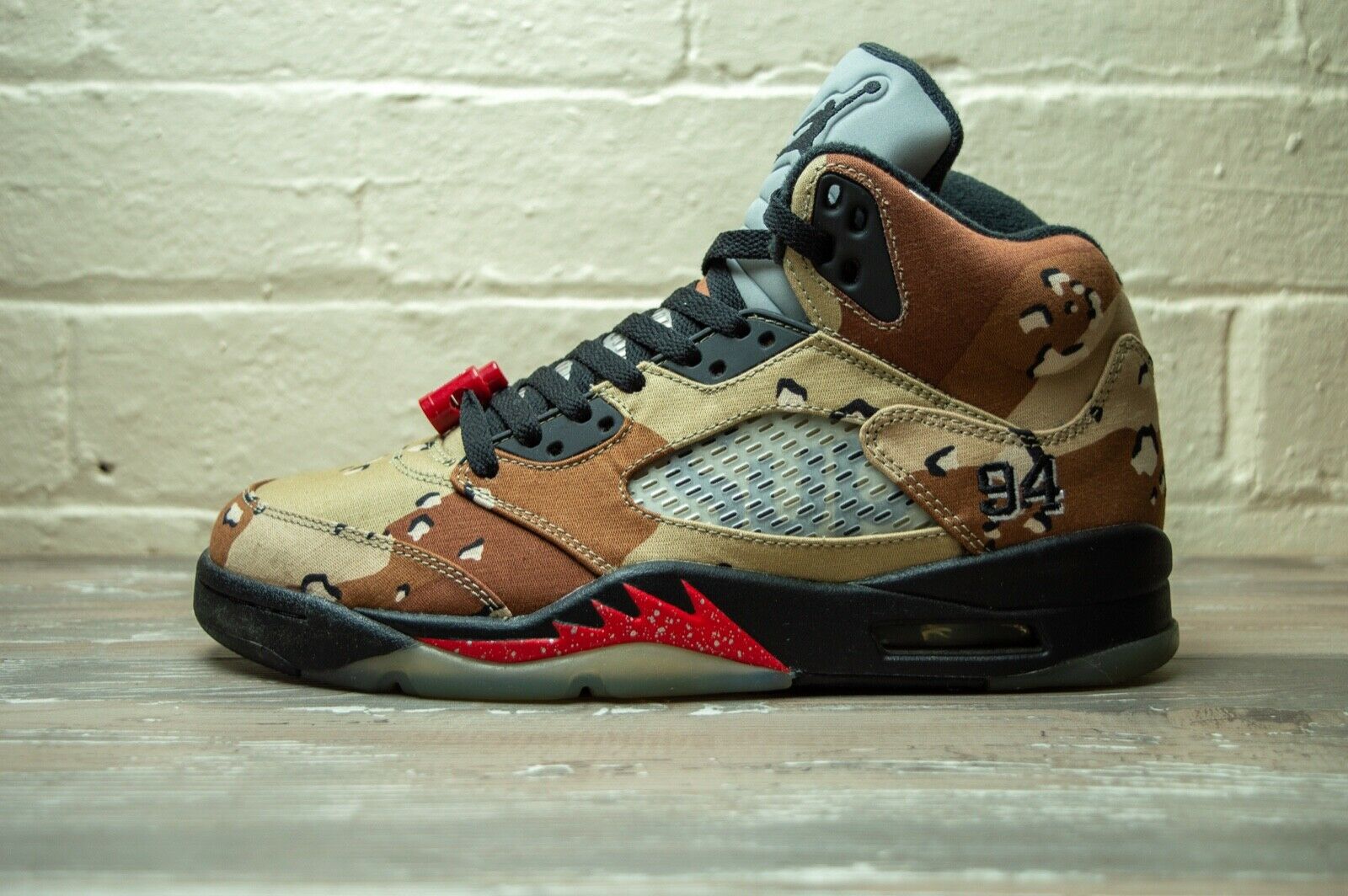 Nike Air Jordan 5 Retro Supreme Camo 824371 201