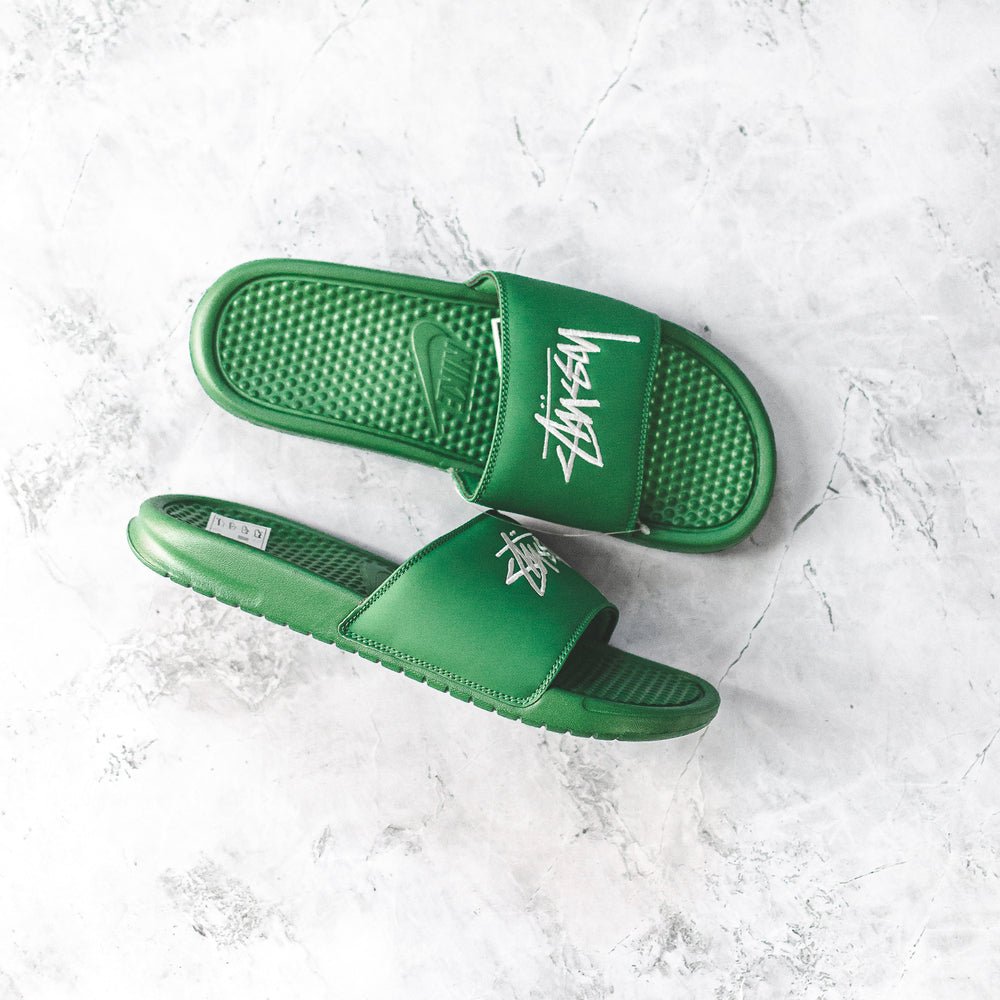 Nike Benassi Stussy Pine Green