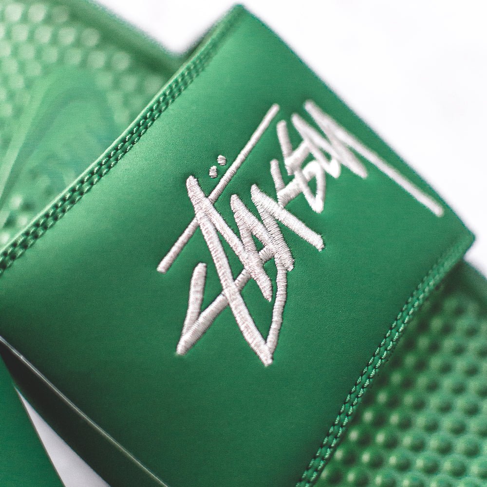 Nike Benassi Stussy Pine Green