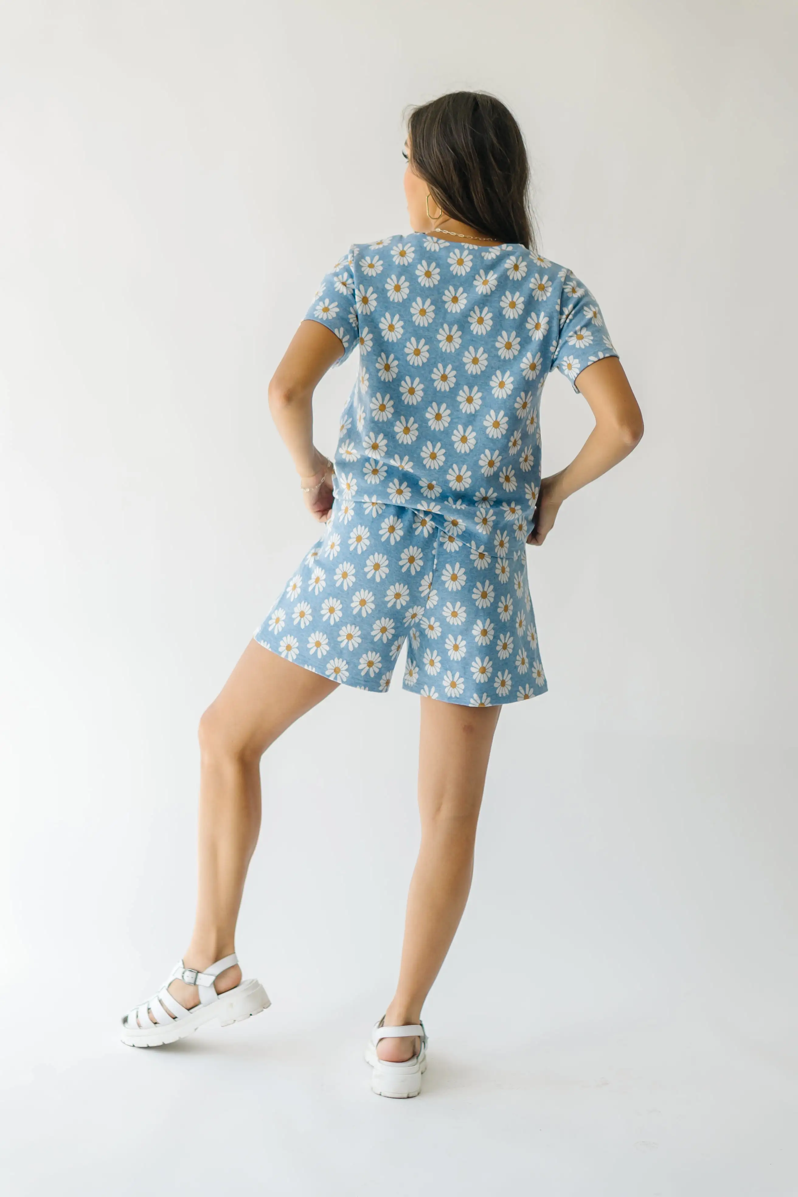 The Reddick Sunflower Print Short in Blue